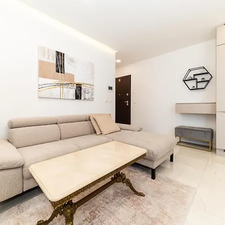 Porto Sole By Belmont Realty 자다르