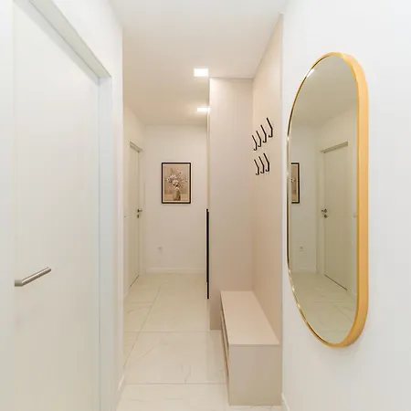 아파트 Porto Sole By Belmont Realty 자다르