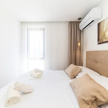 아파트 Porto Sole By Belmont Realty *