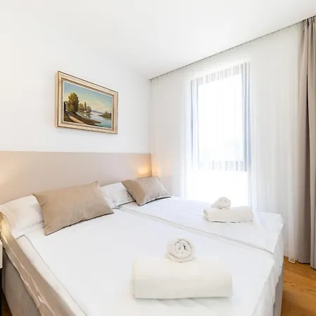 Porto Sole By Belmont Realty 자다르